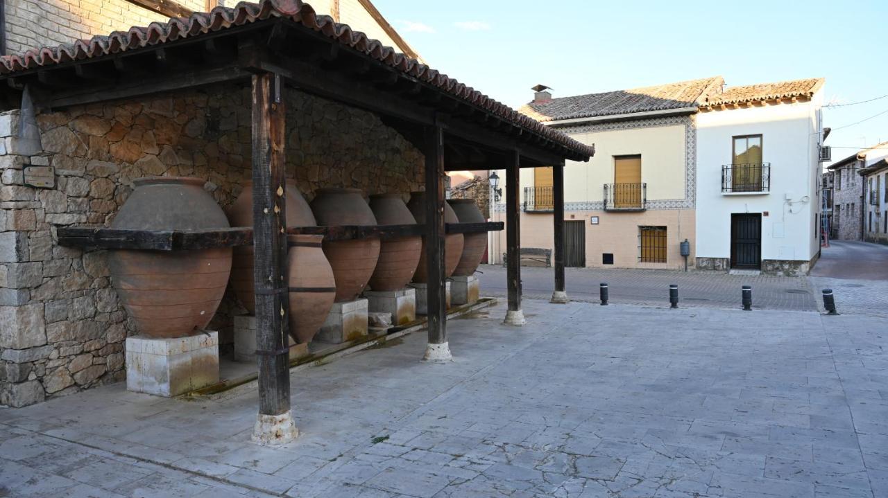 Casa Rural Antigua Botica Torremocha de Jarama Exterior photo